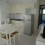 Great Flat Close To The With Garden
