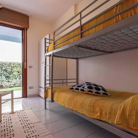 Lägenhet Great Flat Close To The With Parking Bibione