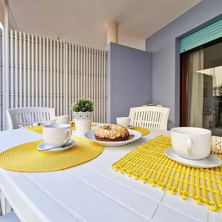 Great Flat Close To The With Parking Bibione