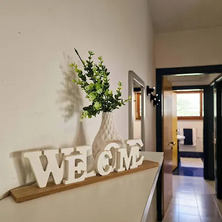 Great Flat Close To The With Parking Apartment *